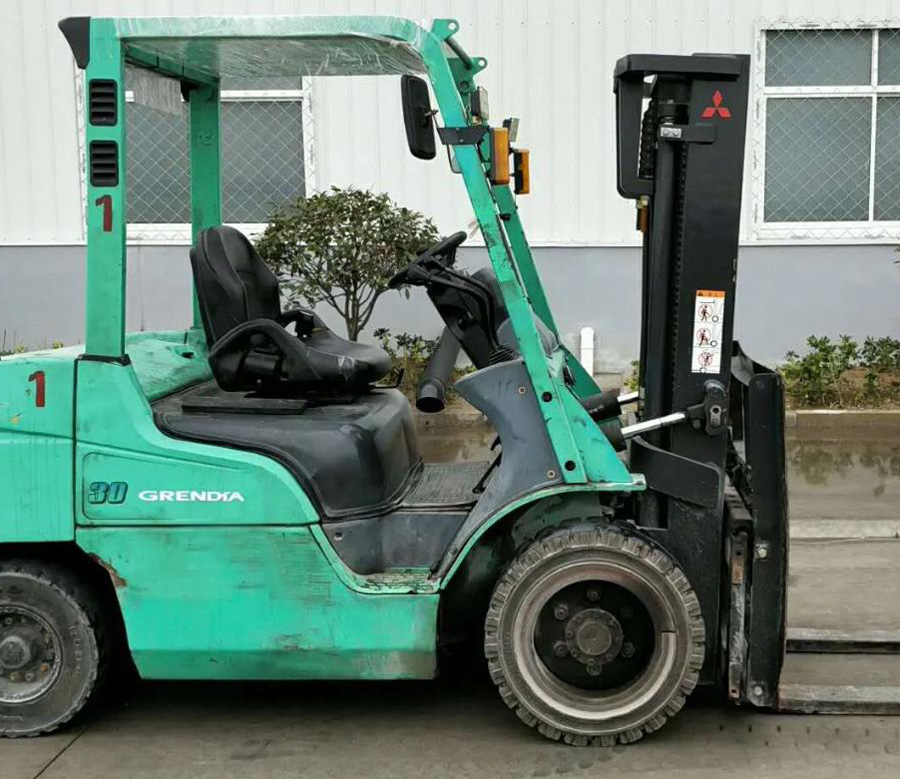 三菱叉車回收附近5噸-10噸二手三菱叉車回收電話