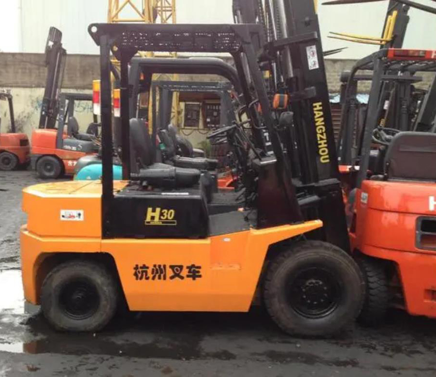 杭州叉車(chē)回收二手杭州電動(dòng)叉車(chē)10噸-20噸杭州叉車(chē)回收電話