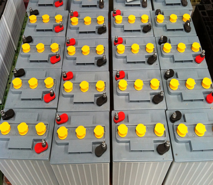 夏工電動叉車鉛酸電池更換60伏叉車電瓶以舊換新聯(lián)系電話